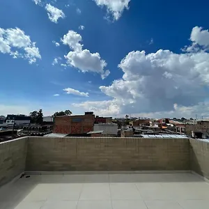 hermoso-apartamento-con-terraza-excelente-ubicacin.hotels-bogota.net/